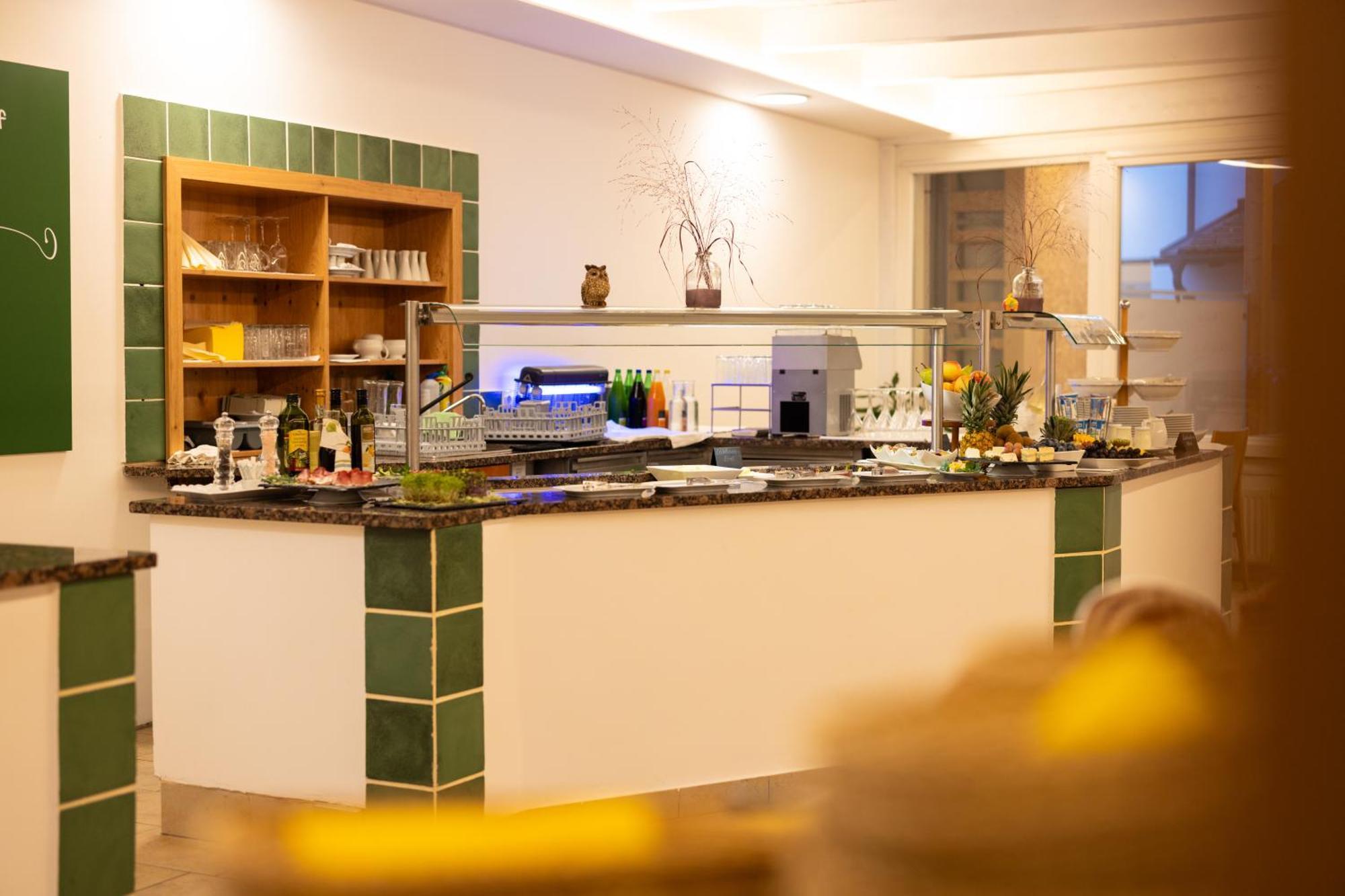 Genuss- Und Wellnesshotel Puchas Kukmirn Экстерьер фото