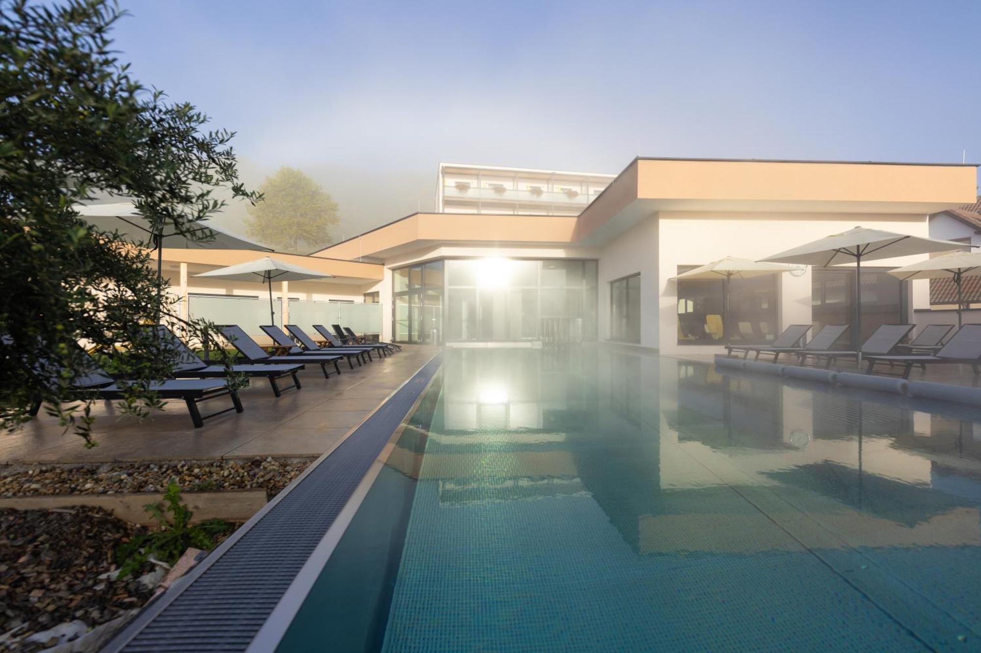 Genuss- Und Wellnesshotel Puchas Kukmirn Экстерьер фото