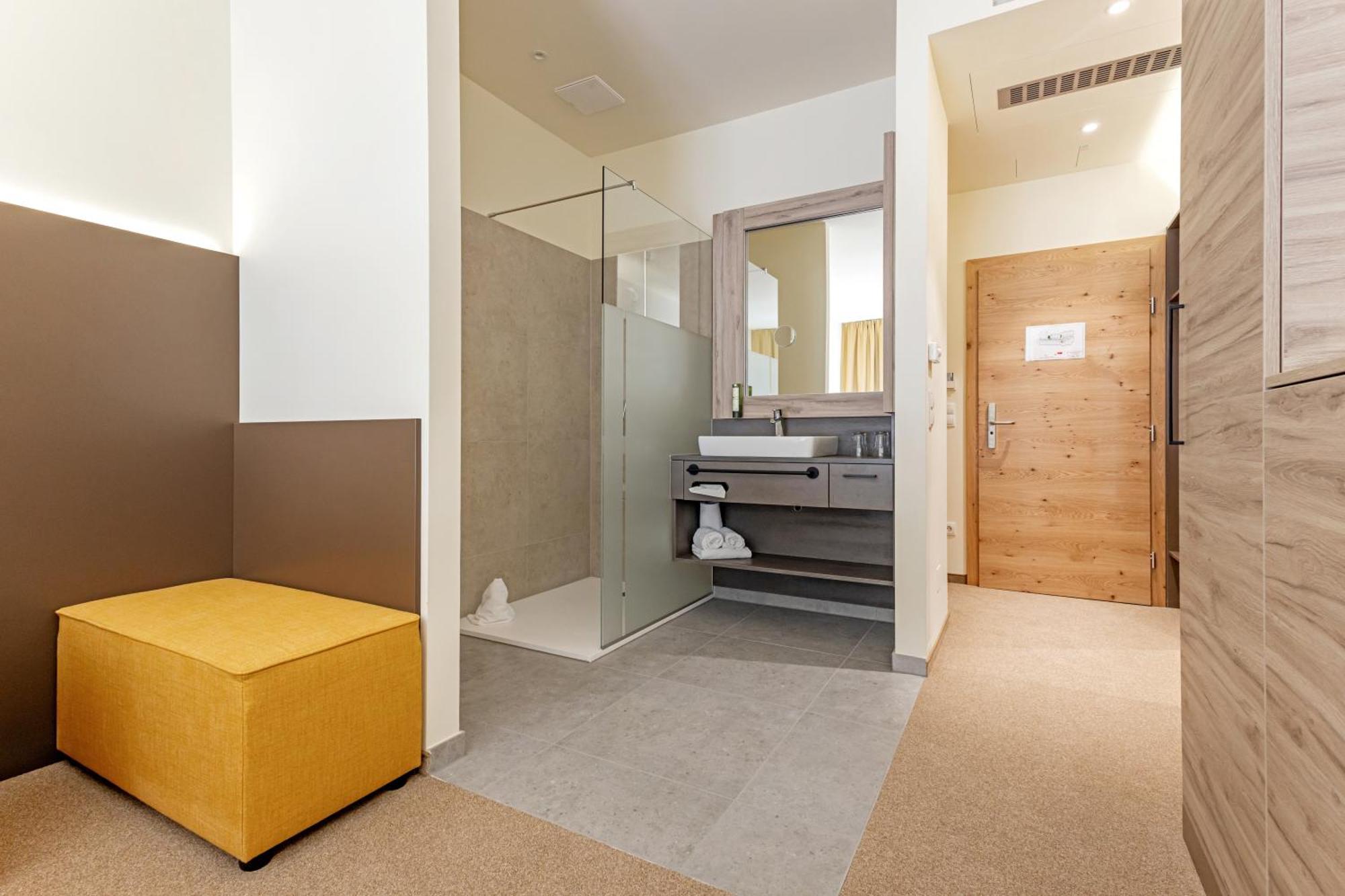 Genuss- Und Wellnesshotel Puchas Kukmirn Экстерьер фото