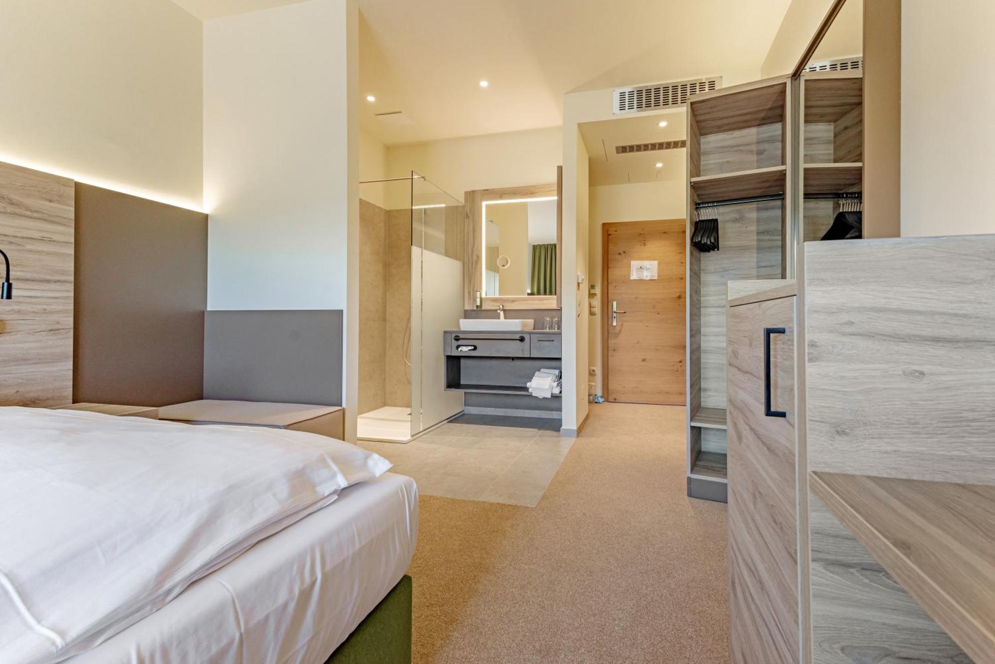 Genuss- Und Wellnesshotel Puchas Kukmirn Экстерьер фото